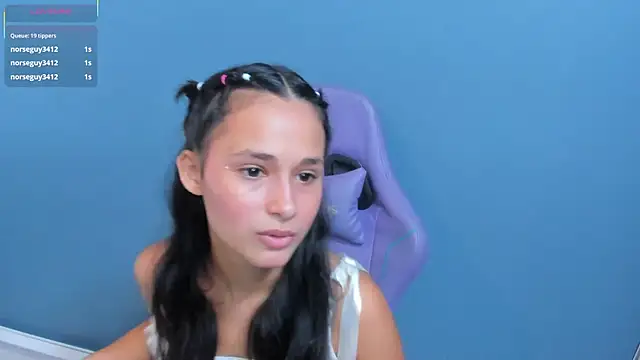Watch luly_dreams live on EroticFlix - High definition streams