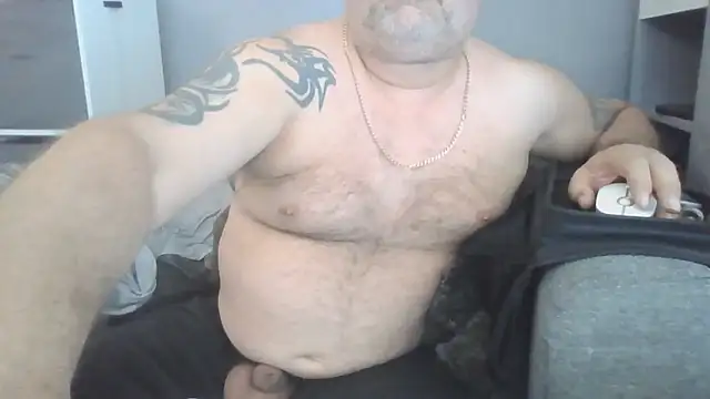 Naturistmale45 webcam