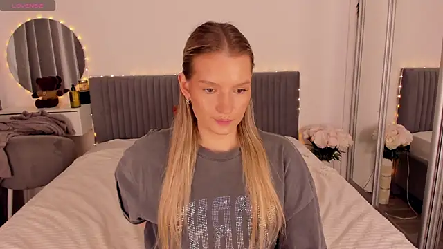 CassieRayss webcam