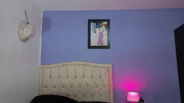 stephania_t webcam