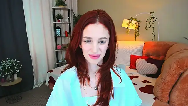 ChristinaConteeree webcam