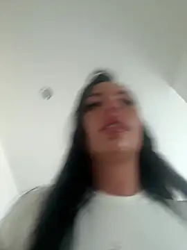 BELLABLACKXUK webcam