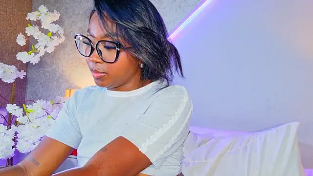 Kishalove_ webcam