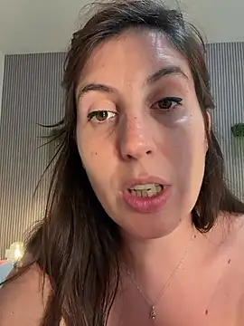 MysteryGirl__ webcam