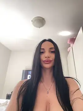 Watch SiaRyder live on EroticFlix - High definition streams