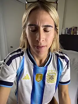 NicoleWilder webcam