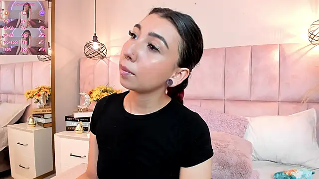 isa_croft_ webcam