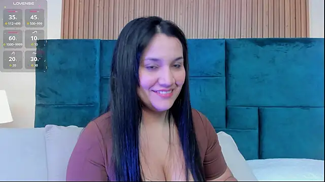 Watch Kareena_chopra live on EroticFlix - High definition streams