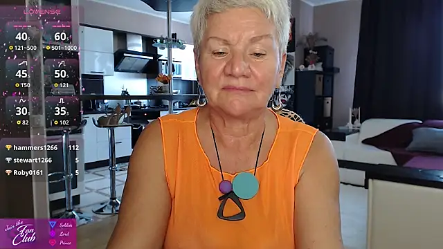 Watch roxana_brooks live on EroticFlix - High definition streams