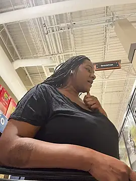 GirthGoddessCoco webcam