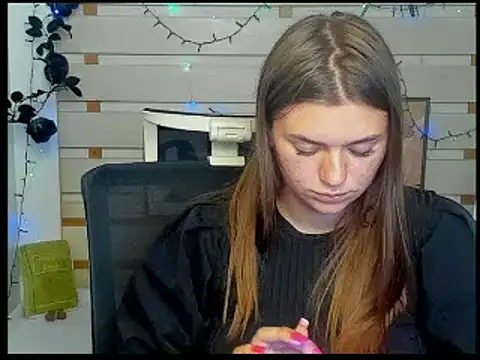 Josephine_Kiss webcam