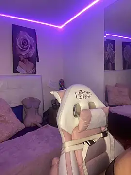 SamathaMay's room
