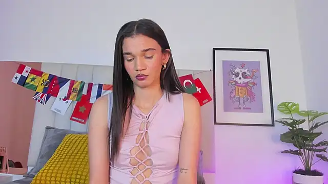 Holly_Cerett webcam