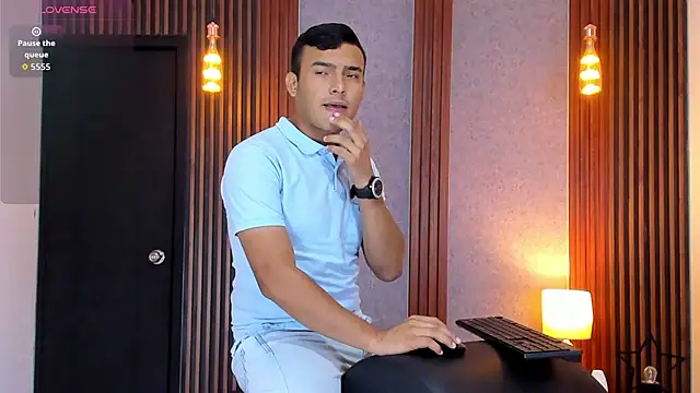 Chris_vega_ webcam