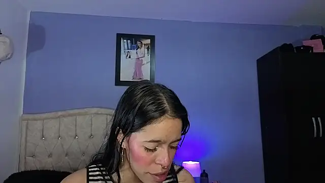 stephania_t webcam