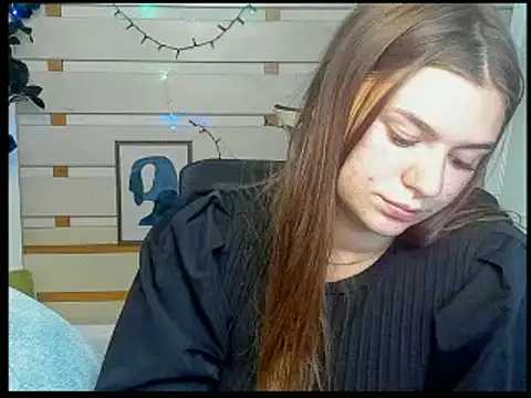 Josephine_Kiss webcam