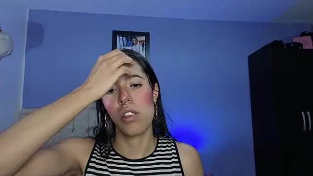 stephania_t webcam