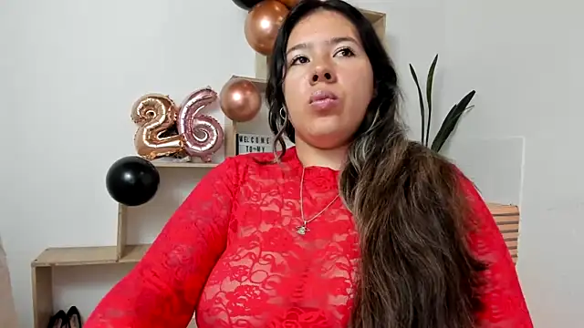 LinaBrowm webcam
