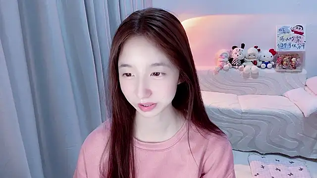 lucky-tt live cam on StripChat