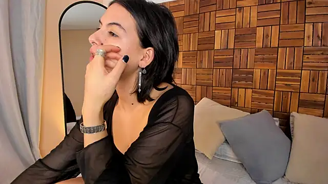 Watch freyaa__1 live on EroticFlix - High definition streams