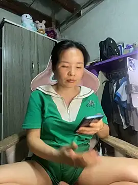 Ivy_Trix2 webcam