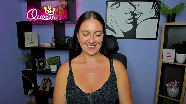 FUN_AMI live cam room