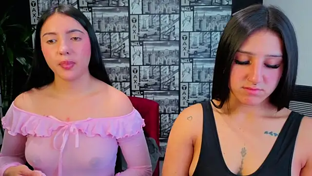 Isa_And_Natasha webcam