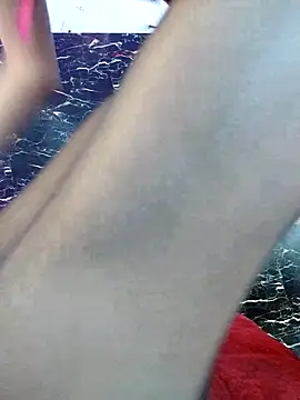 crislingery_dolli webcam