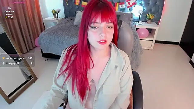 Blair_red_ webcam