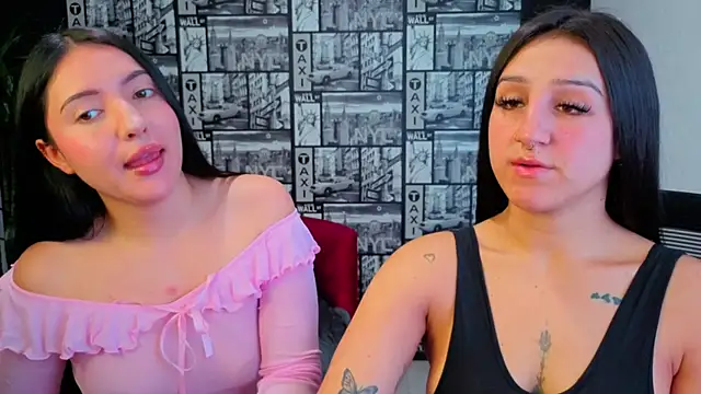 Isa_And_Natasha webcam