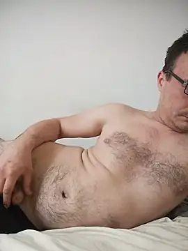 viktor1992-1-1 live cam on StripChat