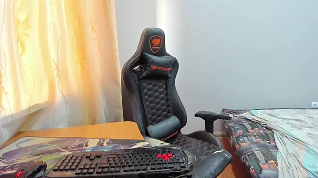 iliaskrislove webcam