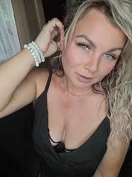 candy_queeen webcam