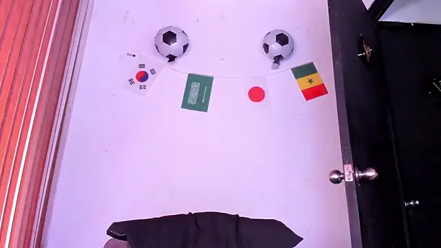 alondrabigtits webcam