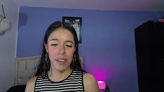 stephania_t webcam
