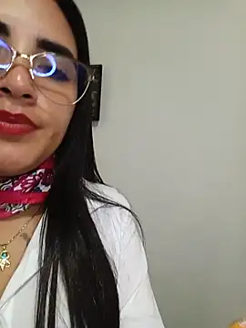 MAYE__13 webcam