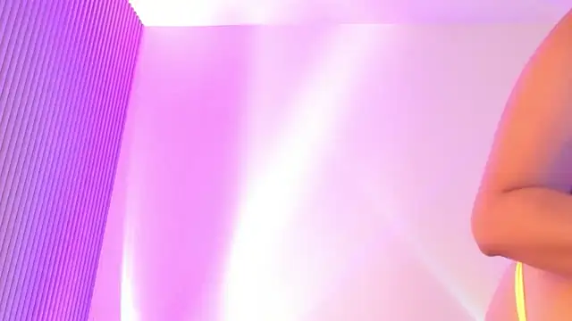 Hannah-Prada webcam