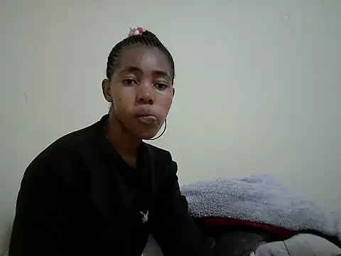 MidnightNala webcam