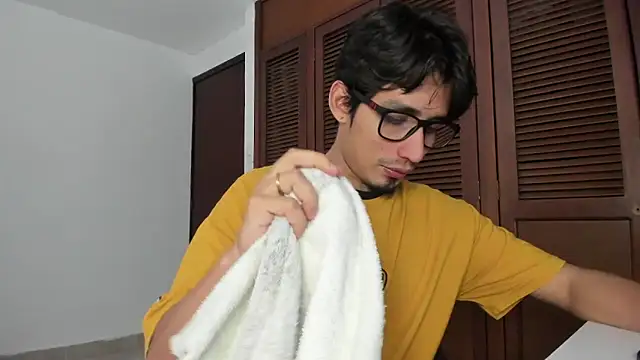 SrIncognito666 webcam