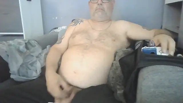 Naturistmale45 webcam