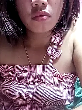 Cutie_body11 webcam