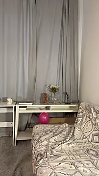 MalvinaTrafford webcam