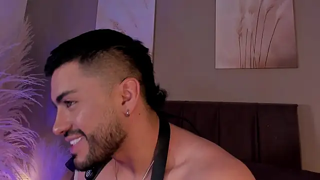 Alexander_Diazz webcam