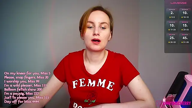 KinkyMissCherry webcam