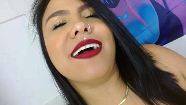 alessialux webcam