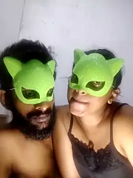 sldoni live cam room
