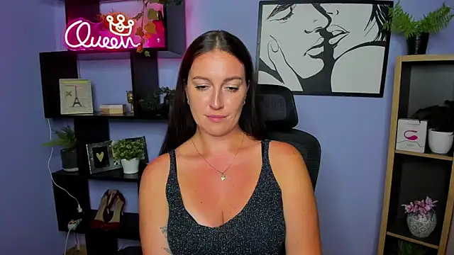 Watch FUN_AMI live on EroticFlix - High definition streams