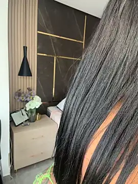 emily-Hornyy webcam