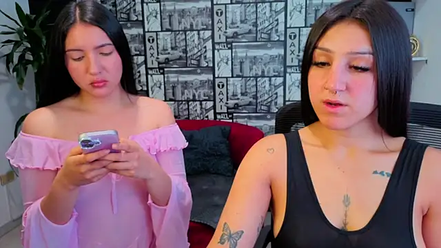Watch Isa_And_Natasha live on EroticFlix - High definition streams