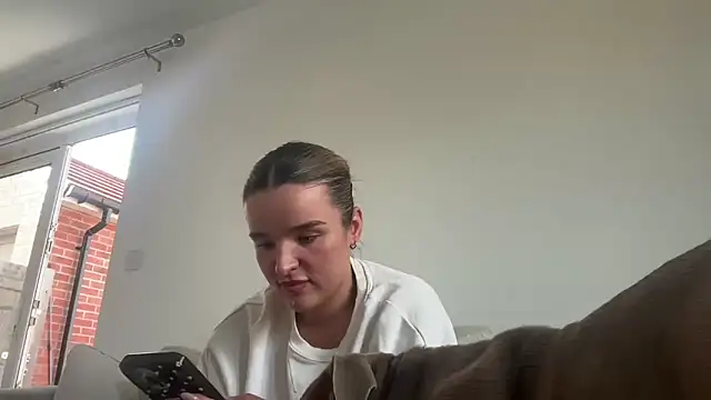 Watch maisiesmithx live on EroticFlix - High definition streams